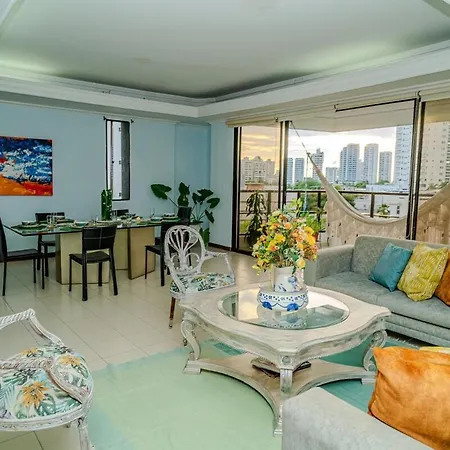 Spacious In Bocagrande Near The Sea Apartamento Cartagena