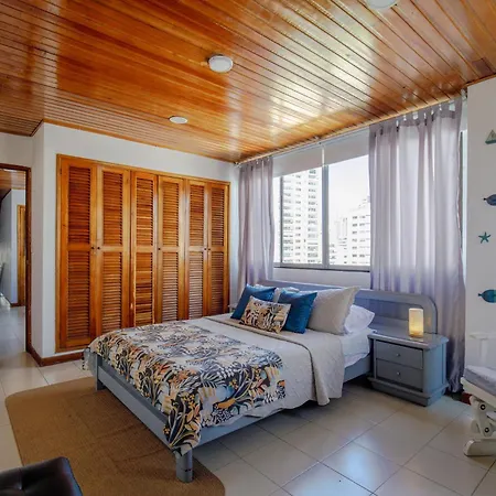 Spacious In Bocagrande Near The Sea