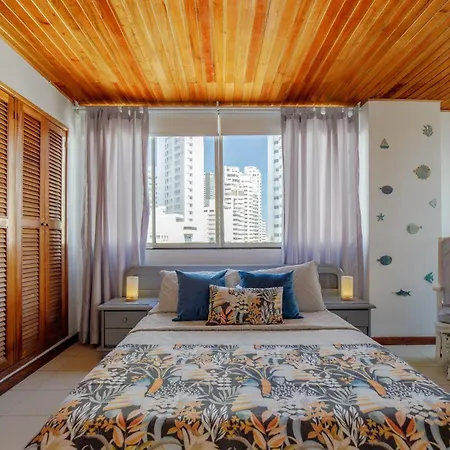 Spacious In Bocagrande Near The Sea