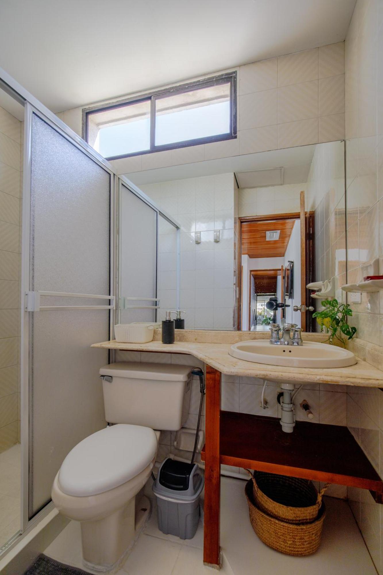 Spacious In Bocagrande Near The Sea