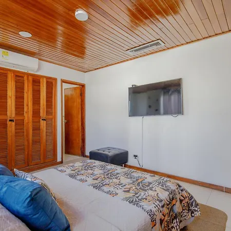 Spacious In Bocagrande Near The Sea Cartagena