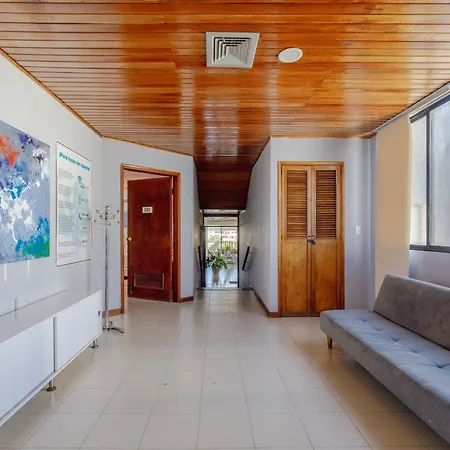 Apartment Spacious In Bocagrande Near The Sea *